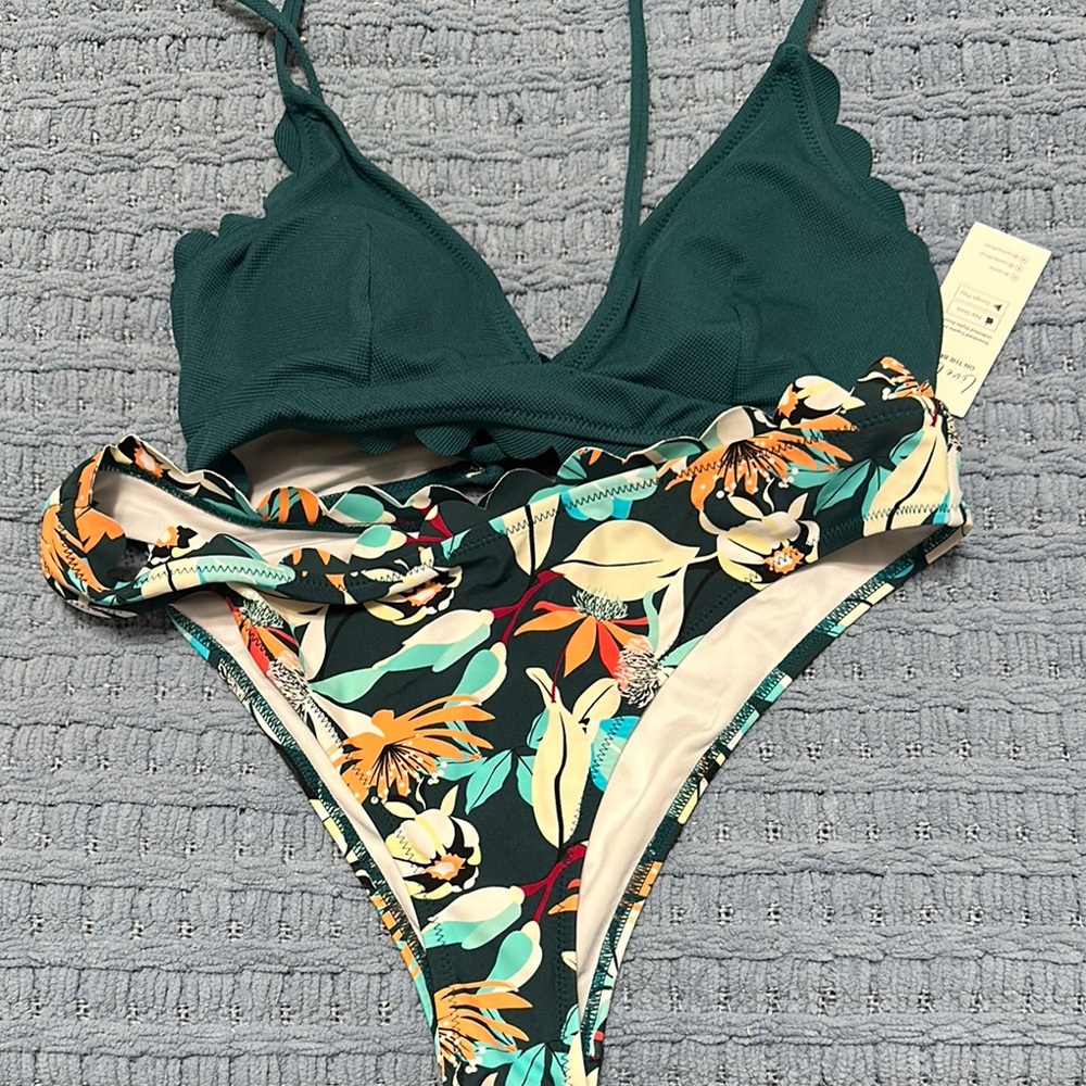 Cupshe Teal Bikini Set